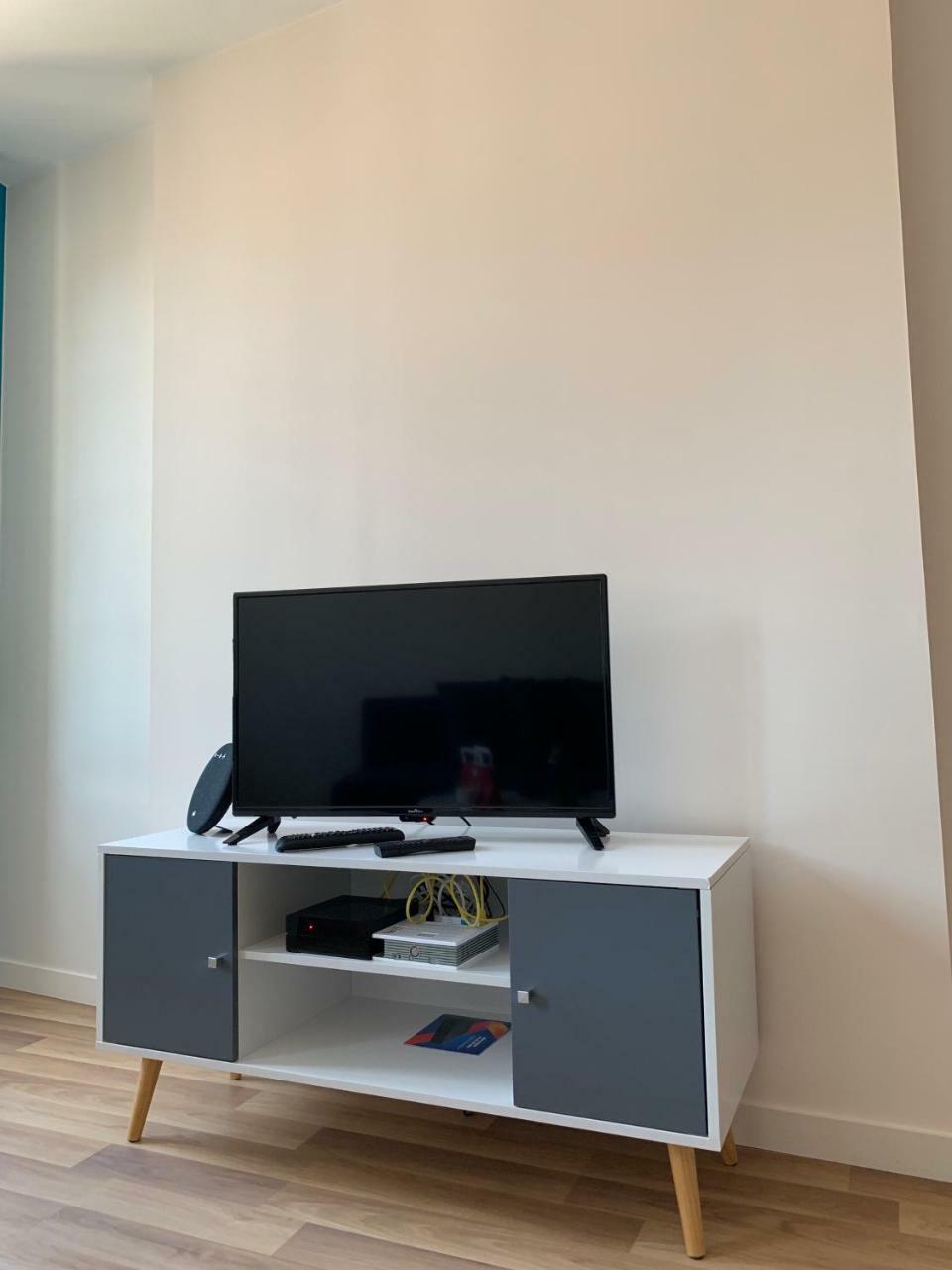 Esprit Studio Sur Plateau Central Clermont-Ferrand Buitenkant foto