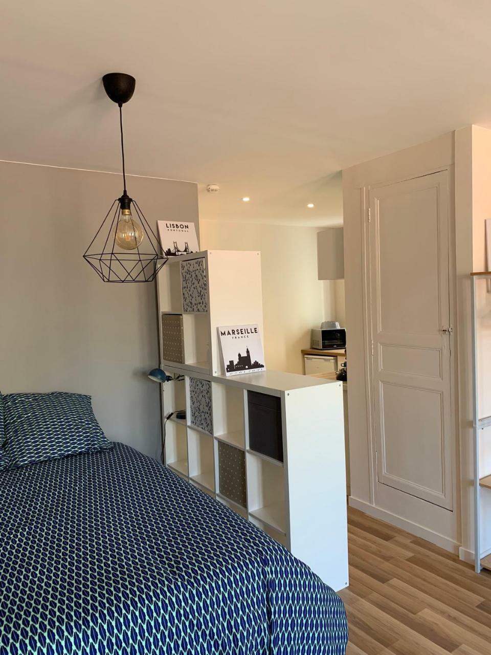 Esprit Studio Sur Plateau Central Clermont-Ferrand Buitenkant foto